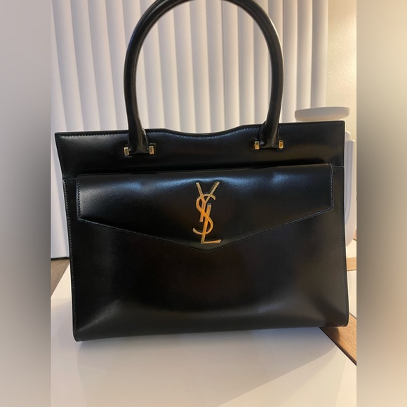 SAINT LAURENT Uptown Medium leather tote bag - Picture 4 of 9